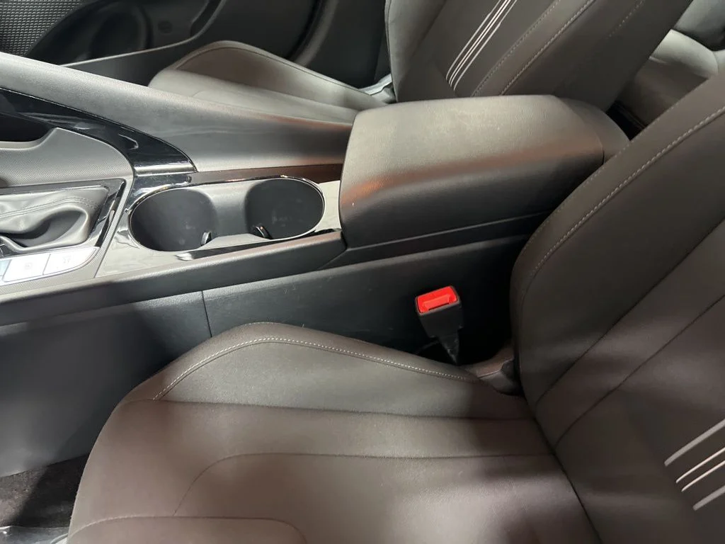 2025 Hyundai Elantra SEL - Photo 27