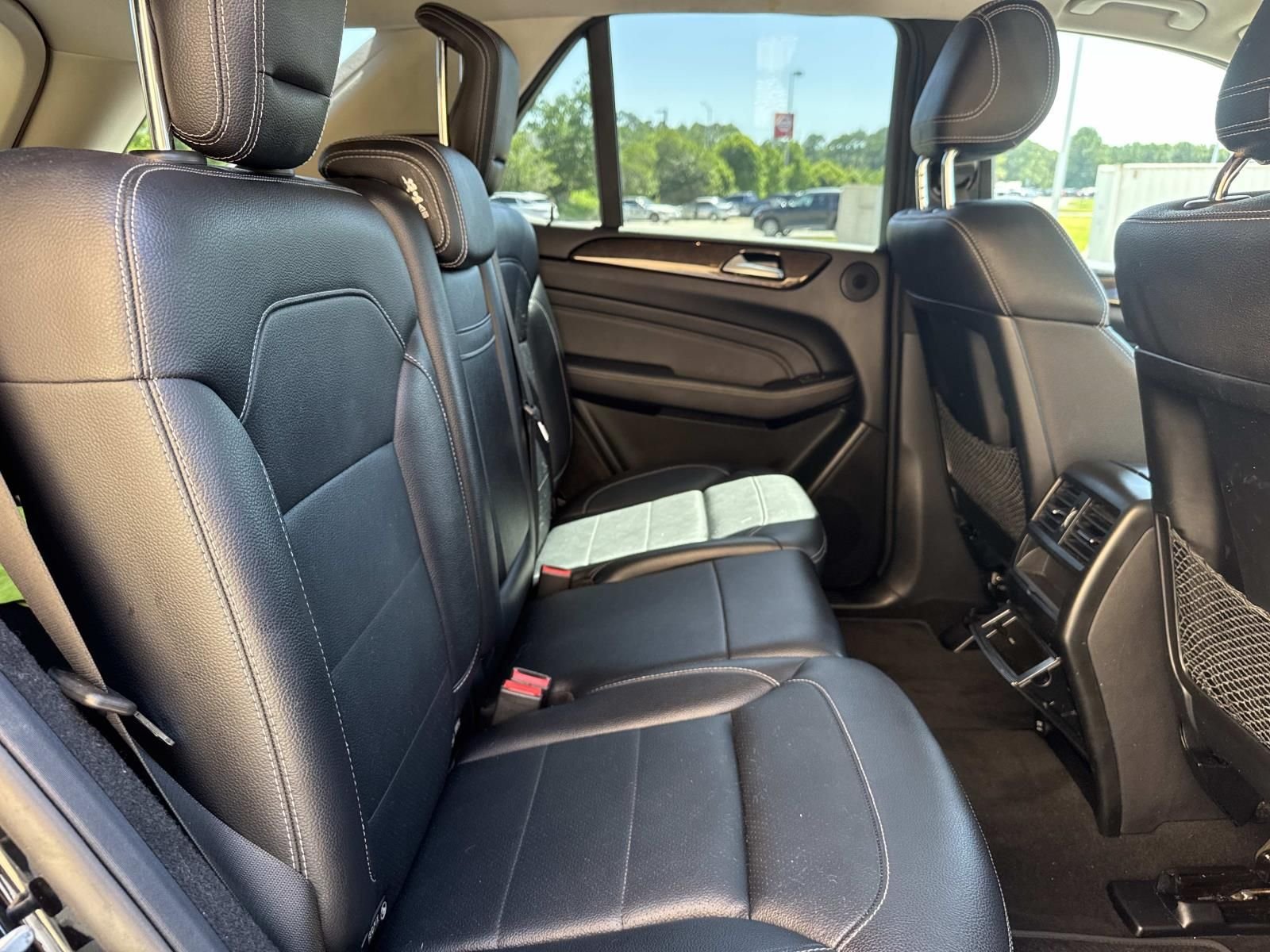 Used 2015 Black Mercedes-Benz ML 350 image 12