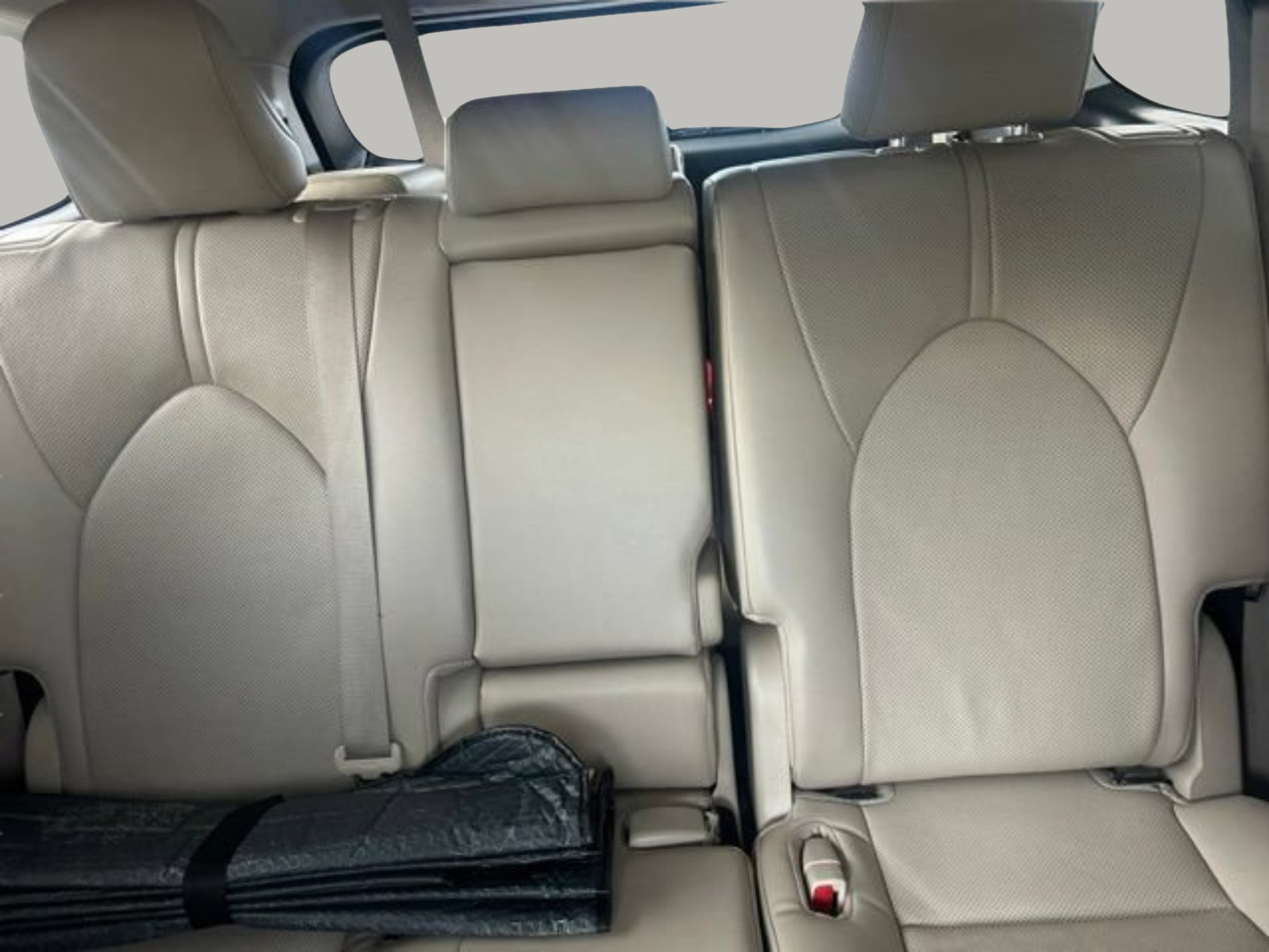 Used 2023 Pearl Toyota Limited image 11