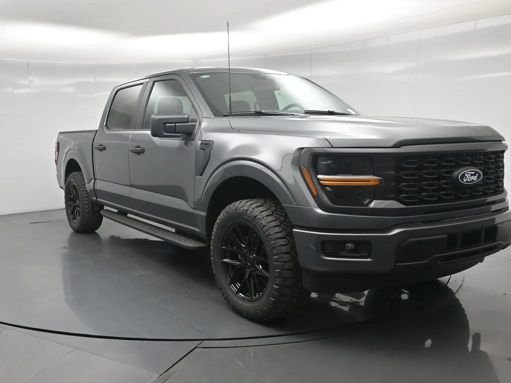 New 2026 Carbonized Gray Metallic Ford STX image 43