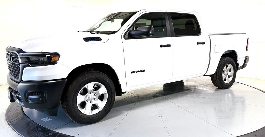 New 2026 Bright White Clear-Coat Exterior Paint RAM Tradesman image 8