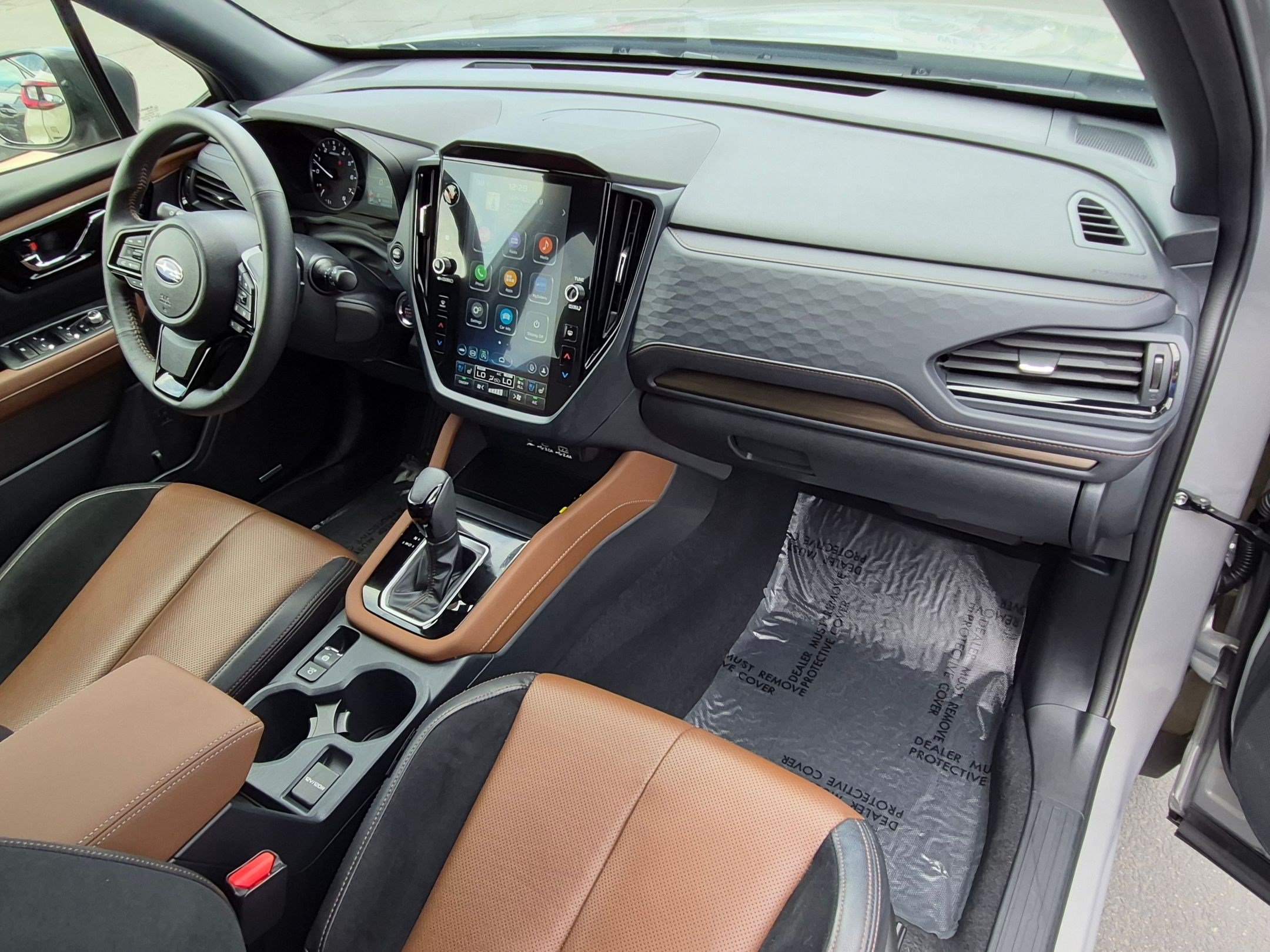 Certified Used 2025 River Rock Pearl Subaru Touring image 32