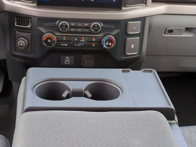 New 2026 Agate Black Metallic Ford XLT image 19
