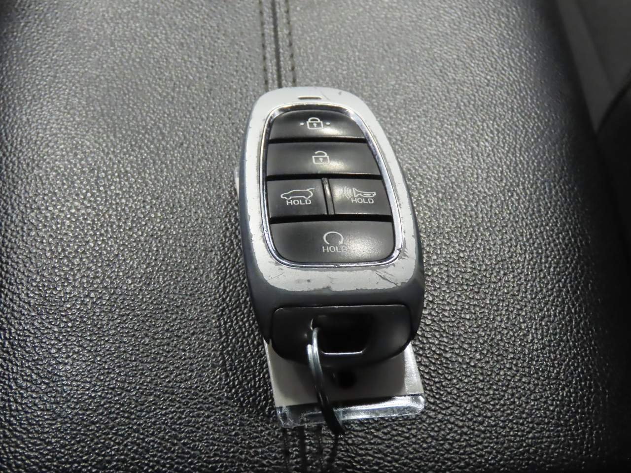 Used 2024 Intense Blue Hyundai SEL image 17