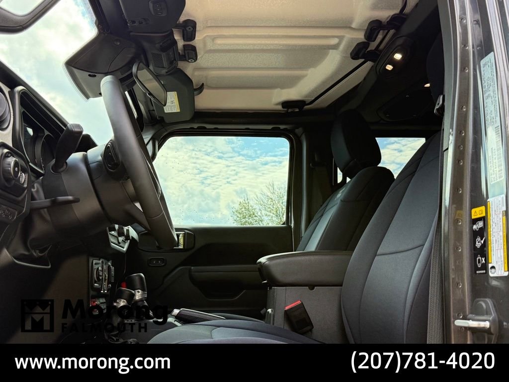 Used 2025 Gray Jeep Willys image 36