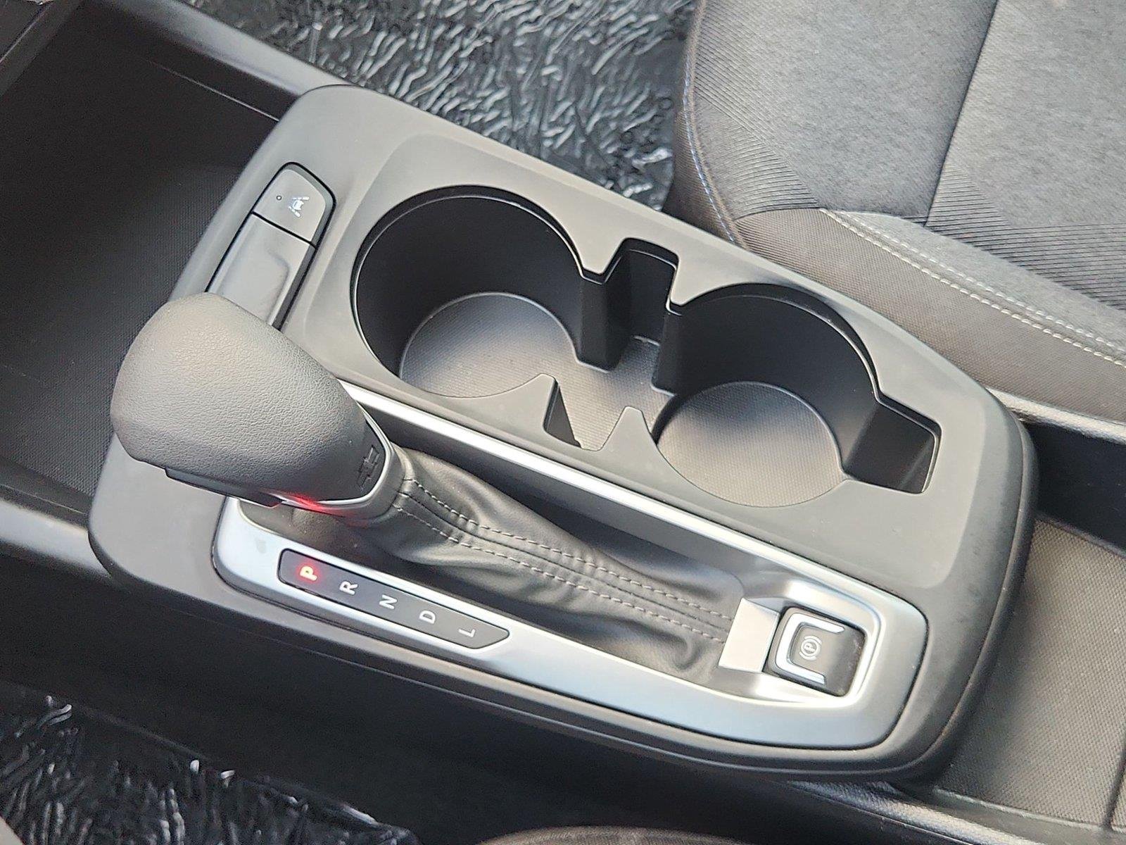 Used 2025 Summit White Chevrolet LS image 15