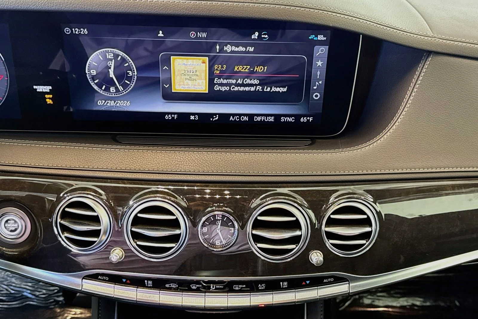 Used 2019 Designo Diamond White Mercedes-Benz S 560 image 15