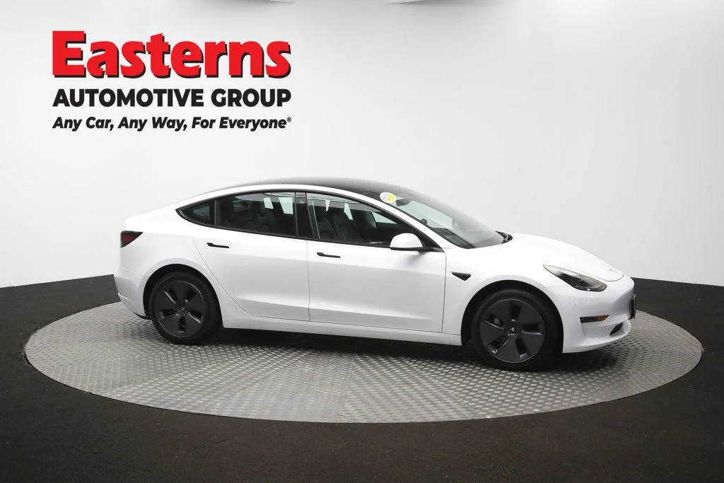 Used 2023 White Tesla Base image 40