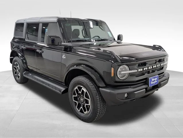 New 2026 Shadow Black Ford Outer Banks® image 50