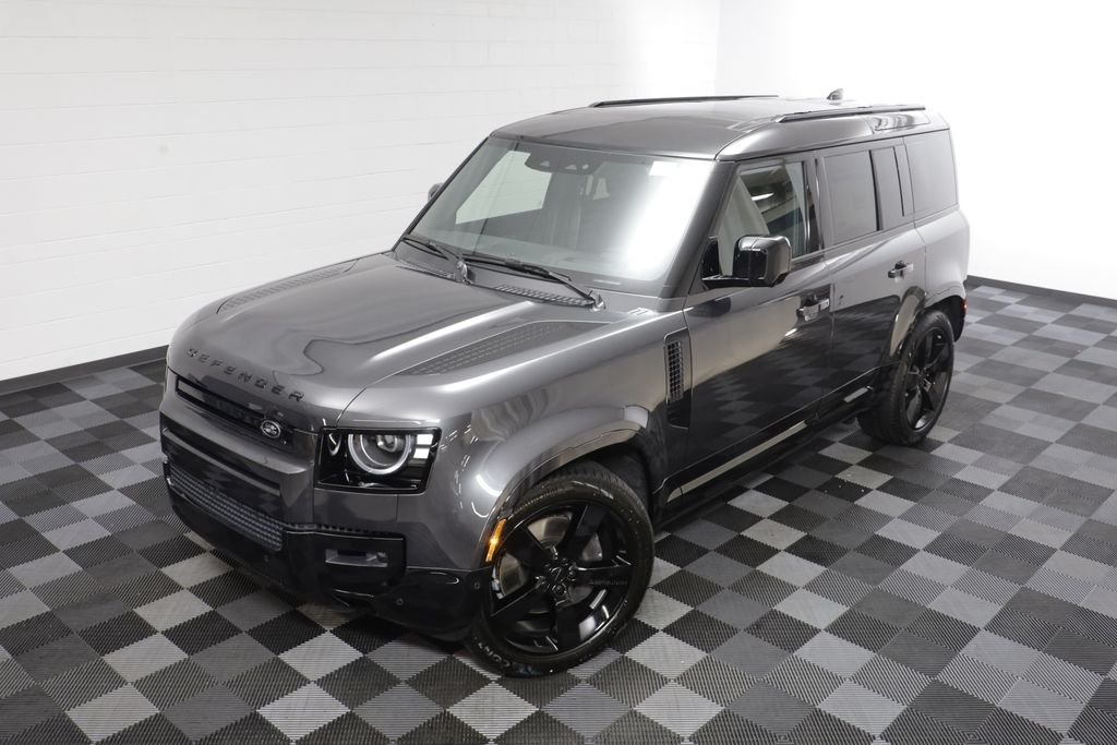 New 2026 Carpathian Grey LAND ROVER X-Dynamic SE image 2