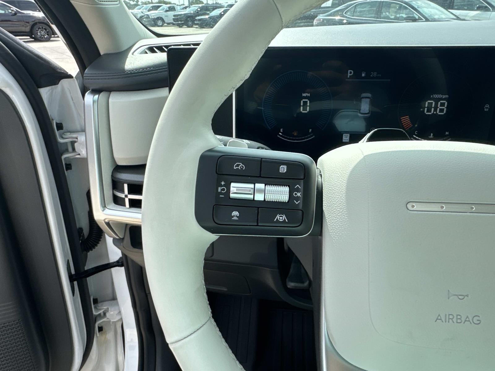 Used 2025 Serenity White Hyundai SEL image 22