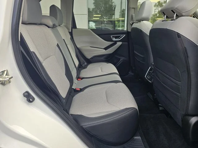 Used 2021 White Subaru Premium image 11