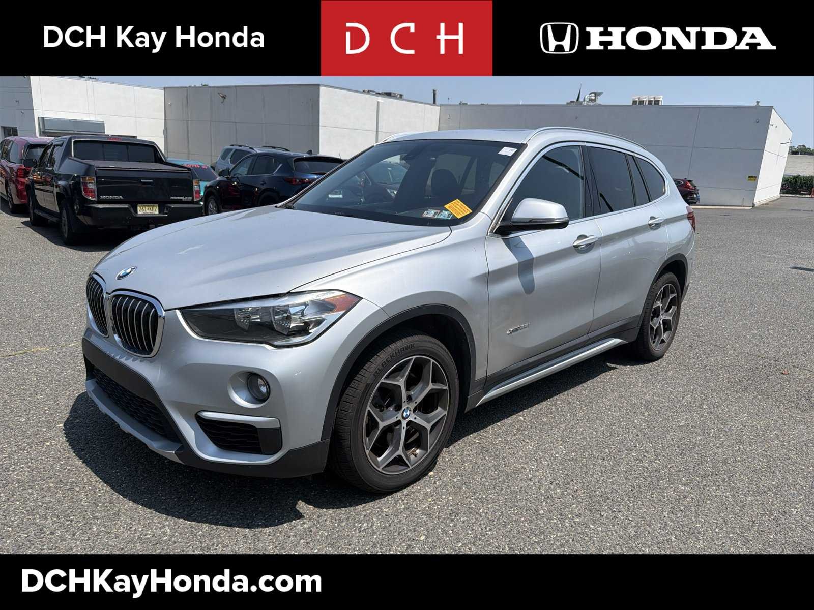 2018 BMW X1 xDrive28i's photo