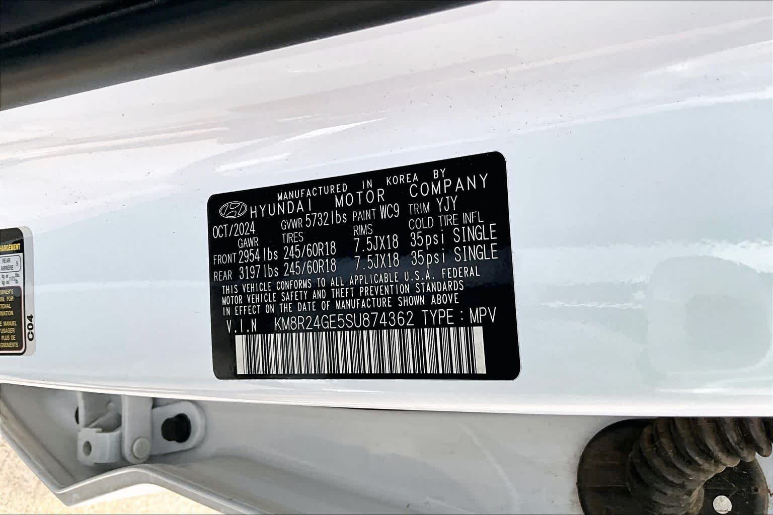 Used 2025 Hyper White Hyundai SEL image 29