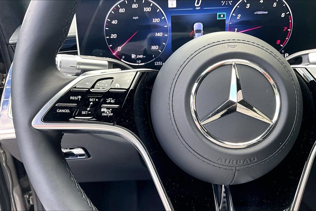 Certified Used 2022 Silver Mercedes-Benz S 580 image 20