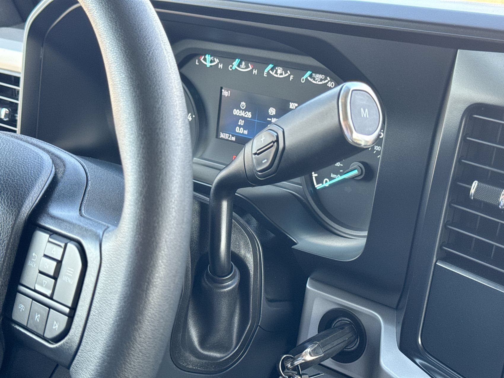 Used 2025 Oxford White Ford XL image 19