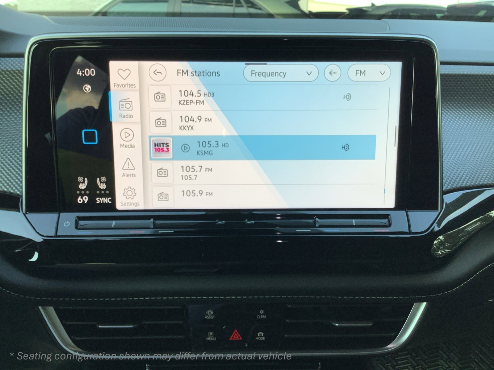 2026 Volkswagen Atlas Cross Sport SEL Premium R-LINE - Photo 17