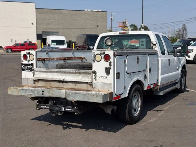 Used 2011 Oxford White Ford XL image 12