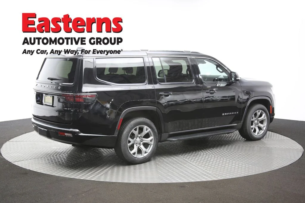 Used 2022 Black Jeep Series II image 42
