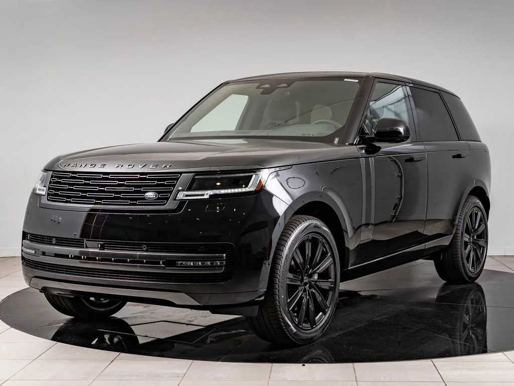 2026 Land Rover Range Rover 3.0 SE SWB's photo