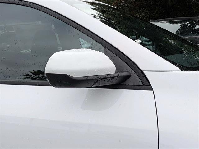 New 2027 Summit White Chevrolet LT image 38