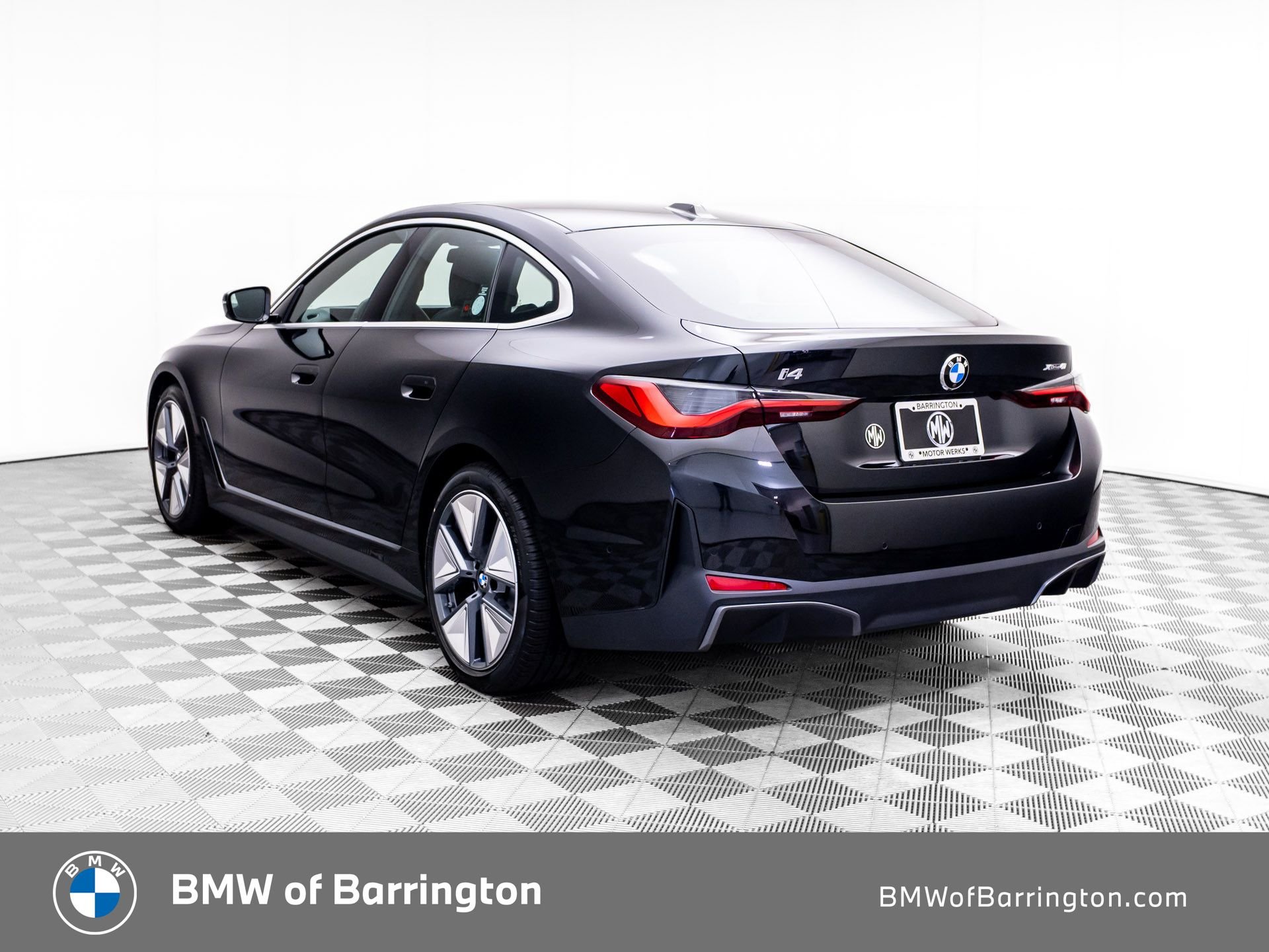 New 2026 Black Sapphire Metallic BMW xDrive40 image 3