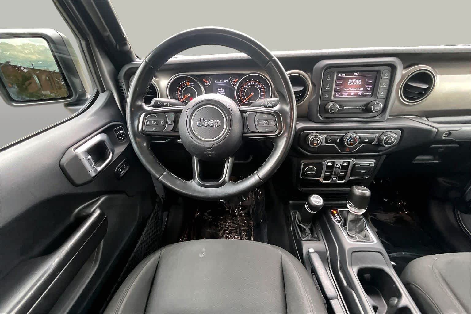 Used 2020 Billet Silver Metallic Clearcoat Jeep Sport S image 6