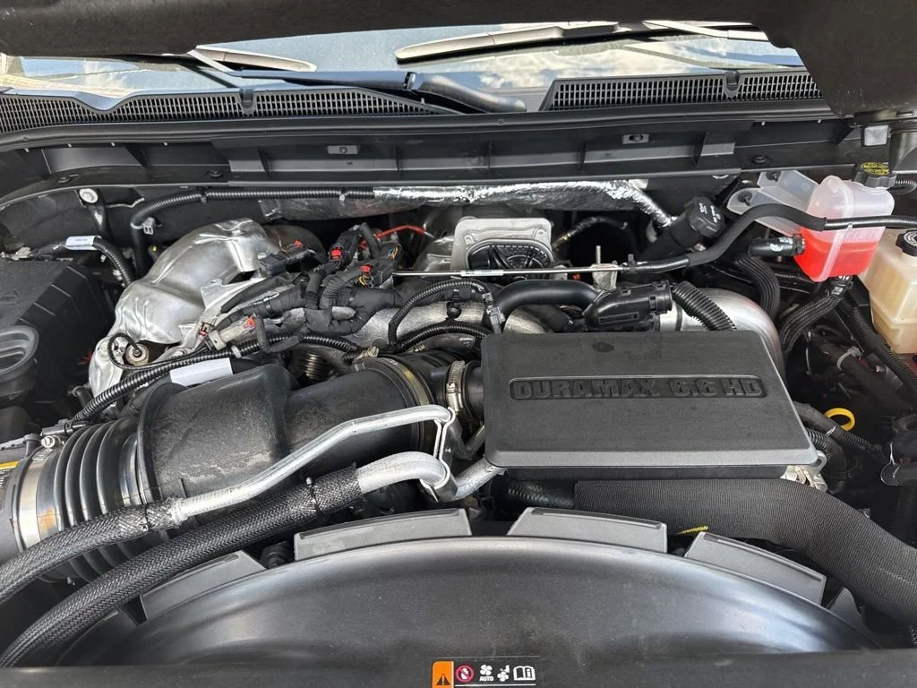 New 2026 Sterling Metallic GMC Denali Ultimate image 34