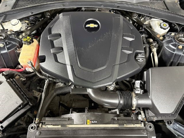 Used 2020 Shadow Gray Metallic Chevrolet 1LT image 33