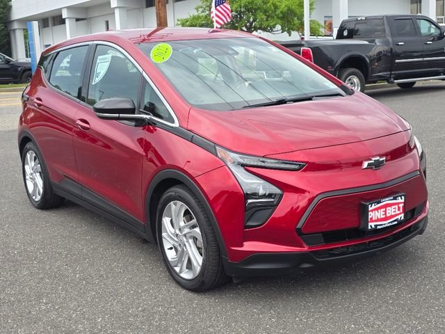 Used 2022 Red Chevrolet 1LT image 9