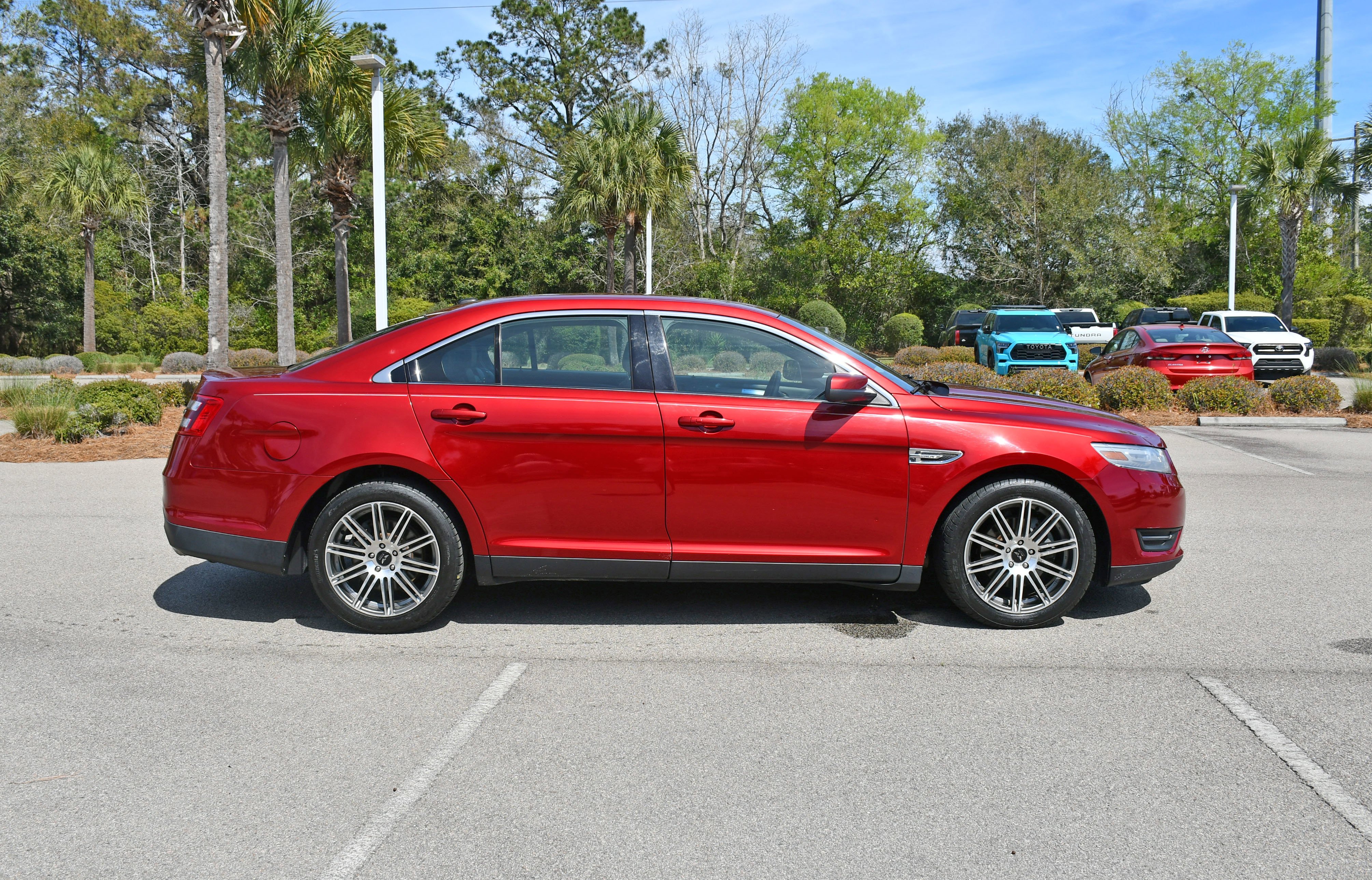2013 Ford Taurus SEL