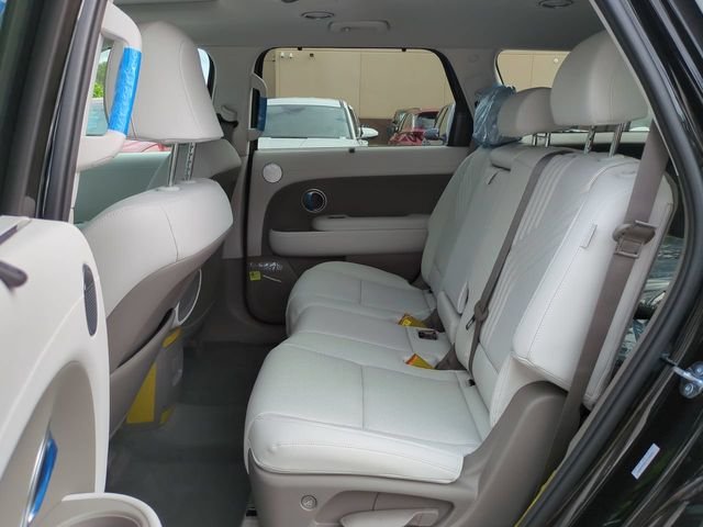 New 2026 Black Hyundai SEL Premium FWD image 42