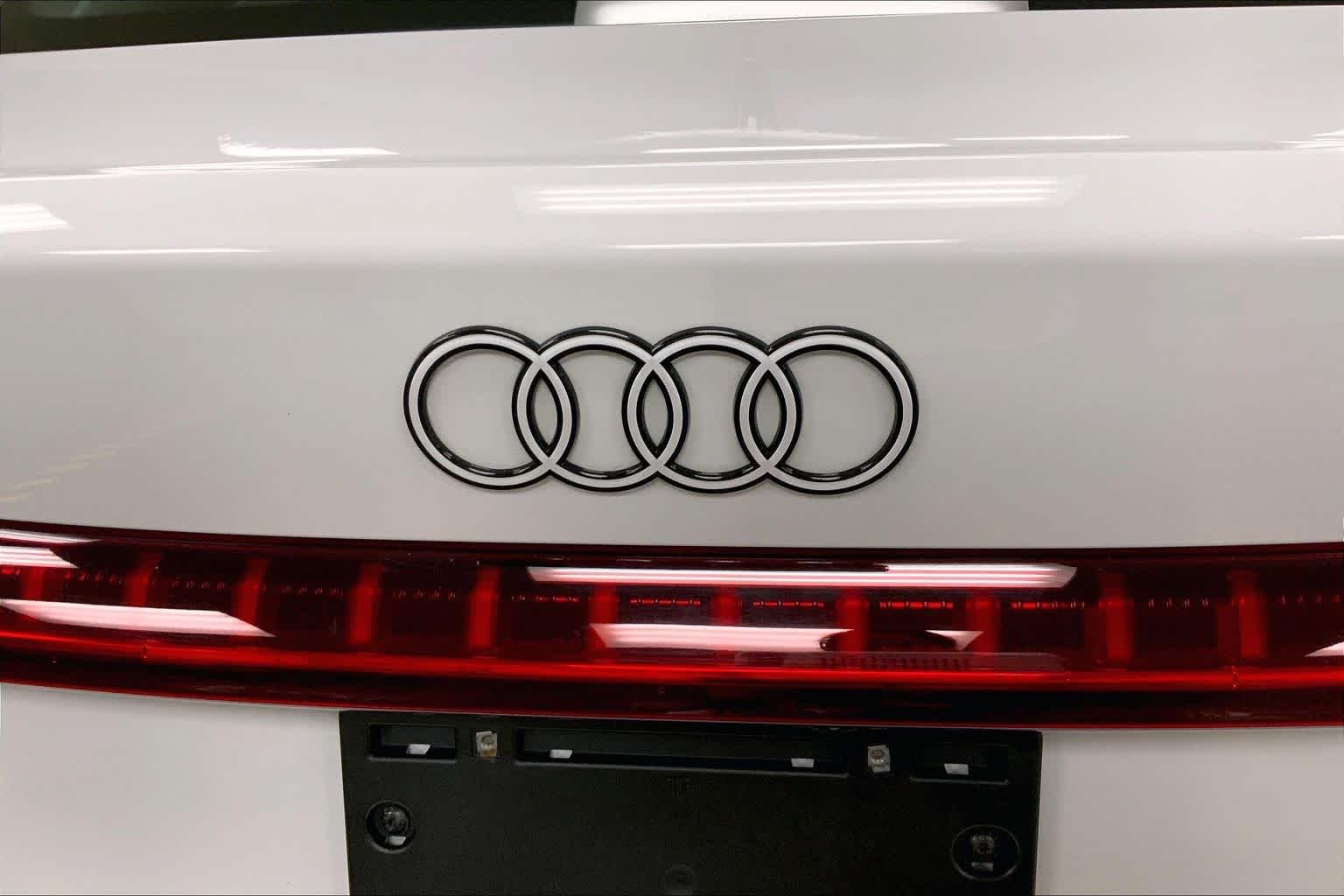 Used 2025 Glacier White Metallic Audi Premium Plus image 10