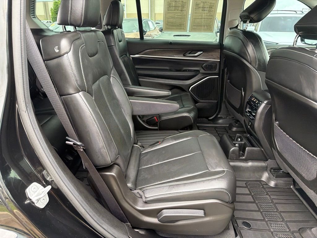 Used 2022 Black Jeep Limited image 20