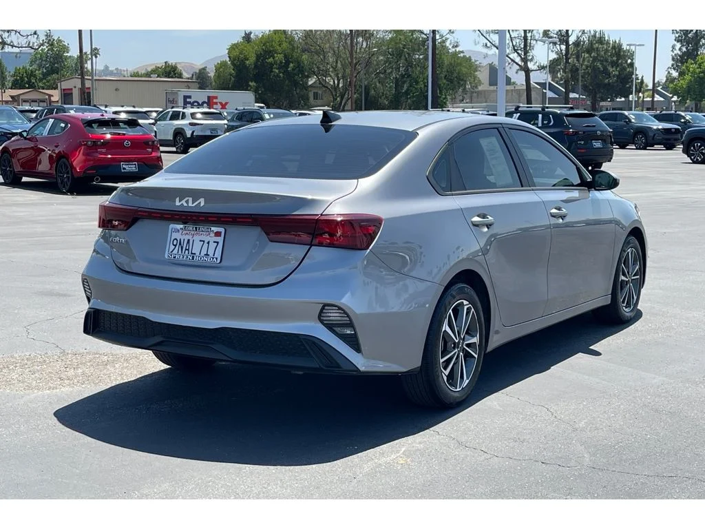 Used 2023 Steel Gray Kia LXS image 6