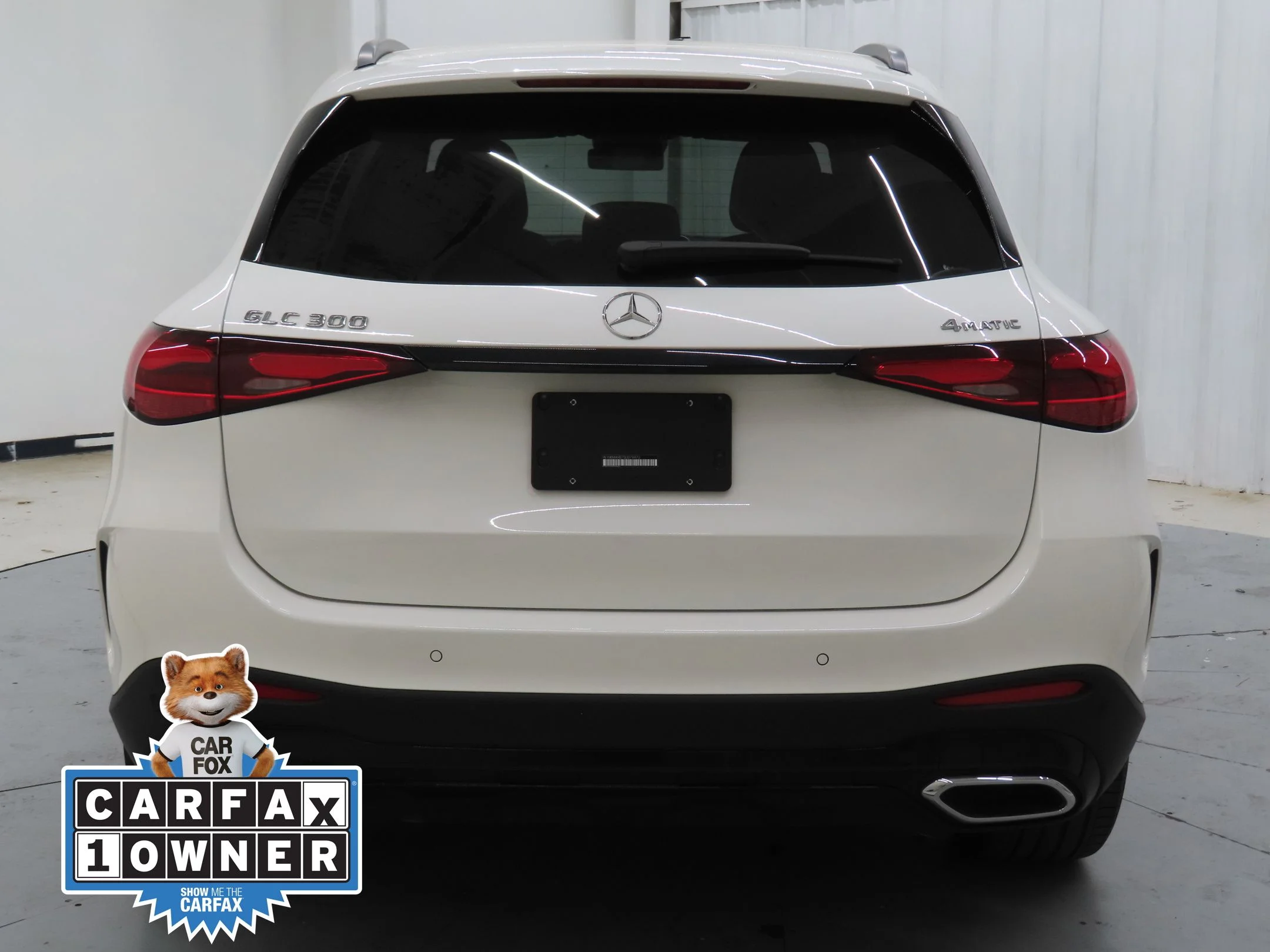 Used 2025  Mercedes-Benz GLC 300 image 4