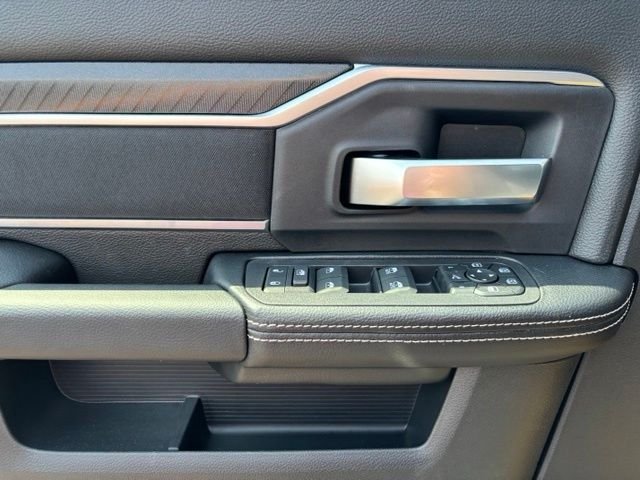 New 2026 Granite Crystal Metallic Clear-Coat Exterior Paint RAM Big Horn image 10
