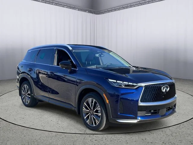 New 2027 GRAND BLUE INFINITI Luxe AWD image 6