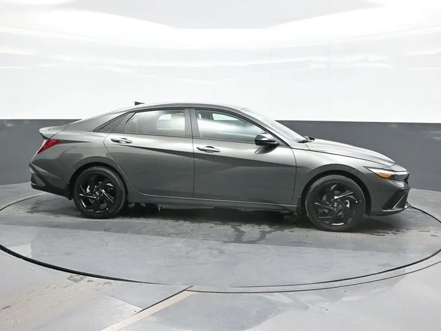 New 2026 Gray Hyundai SEL Sport image 8