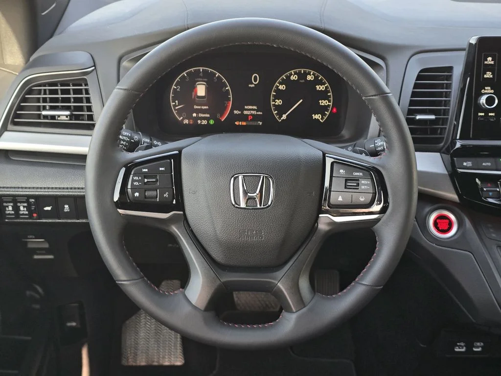 2025 Honda Odyssey Sport L - Photo 16