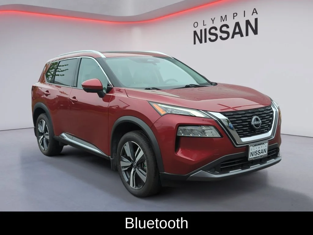 Used 2023 Red Nissan SL image 8