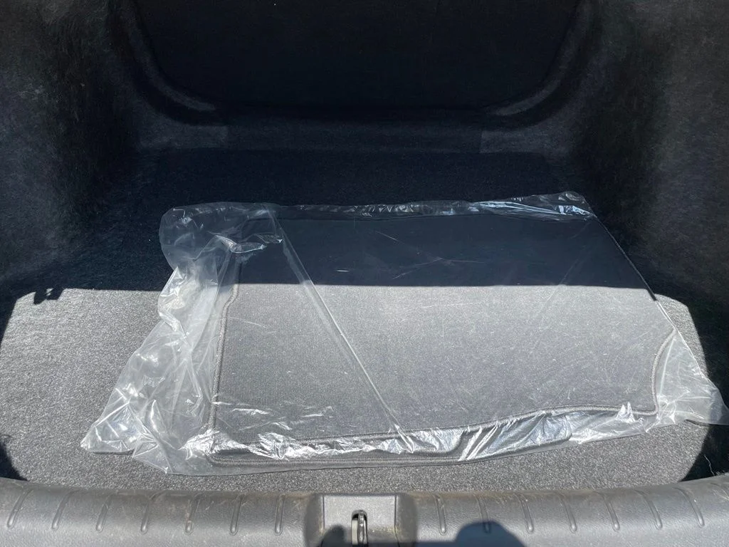 Used 2017 Blue Honda EX-L image 8