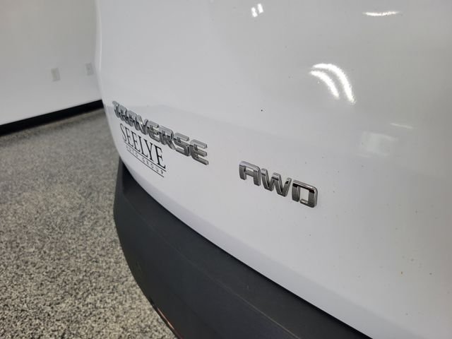Used 2022 White Chevrolet LT Leather image 27
