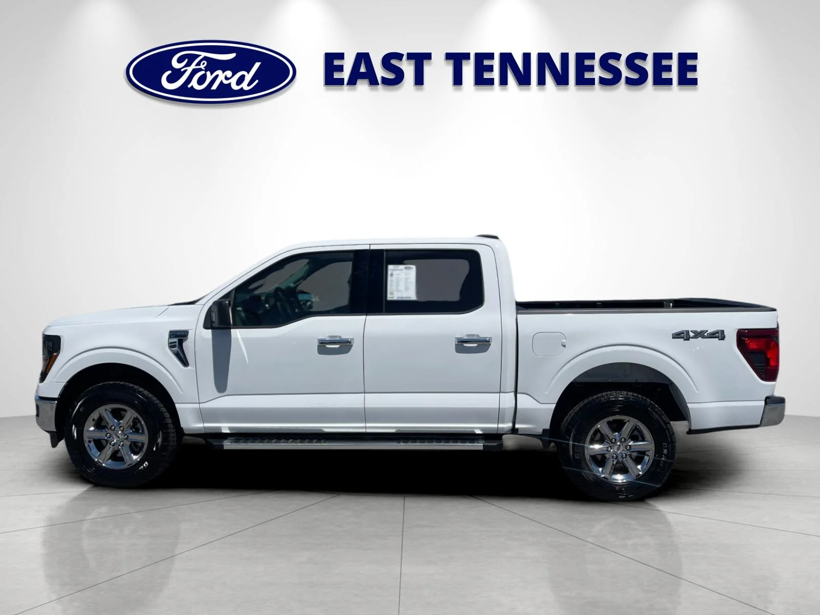 Used 2025 White Ford XLT image 6