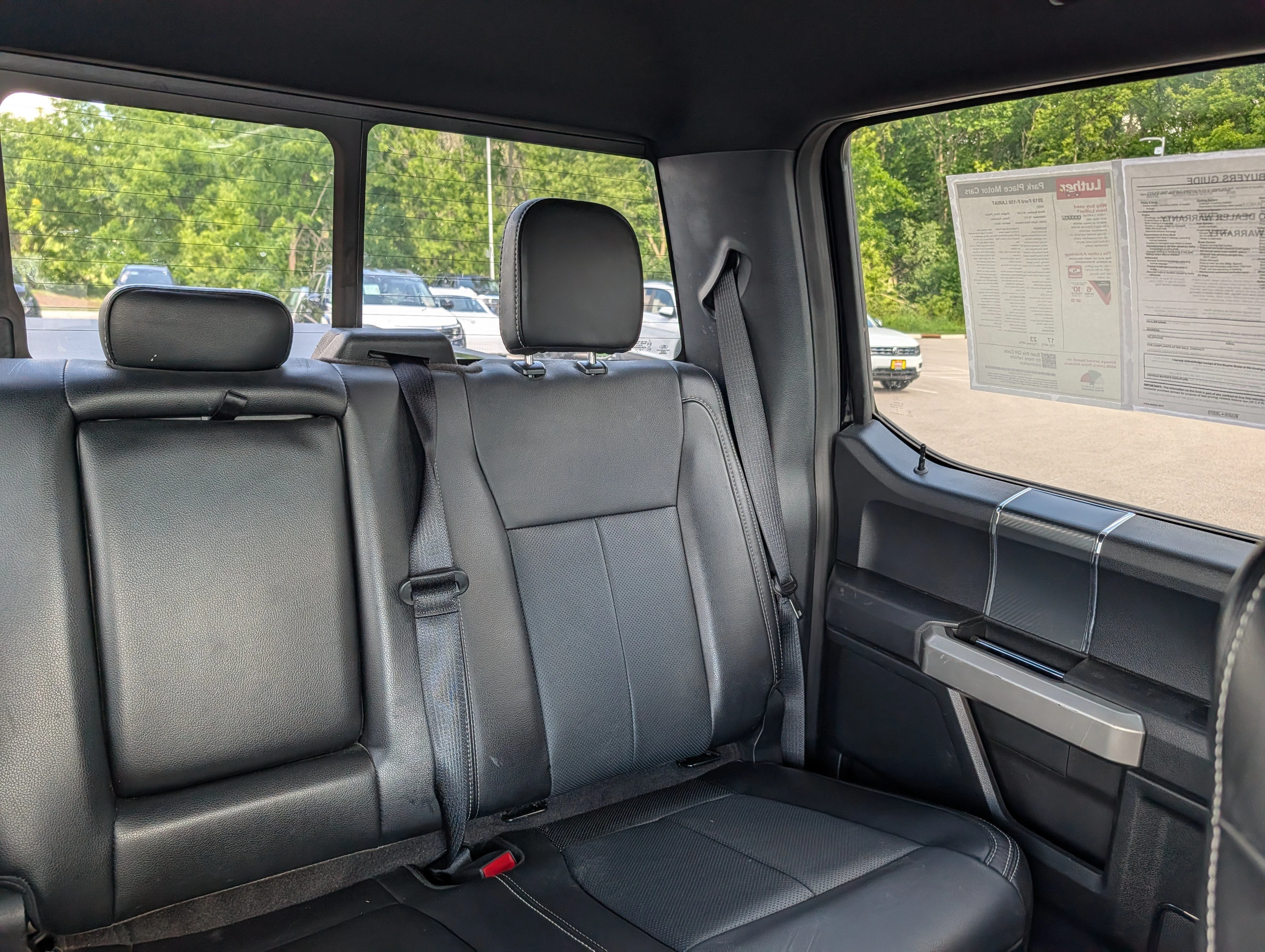 Used 2019 Agate Black Metallic Ford LARIAT image 14