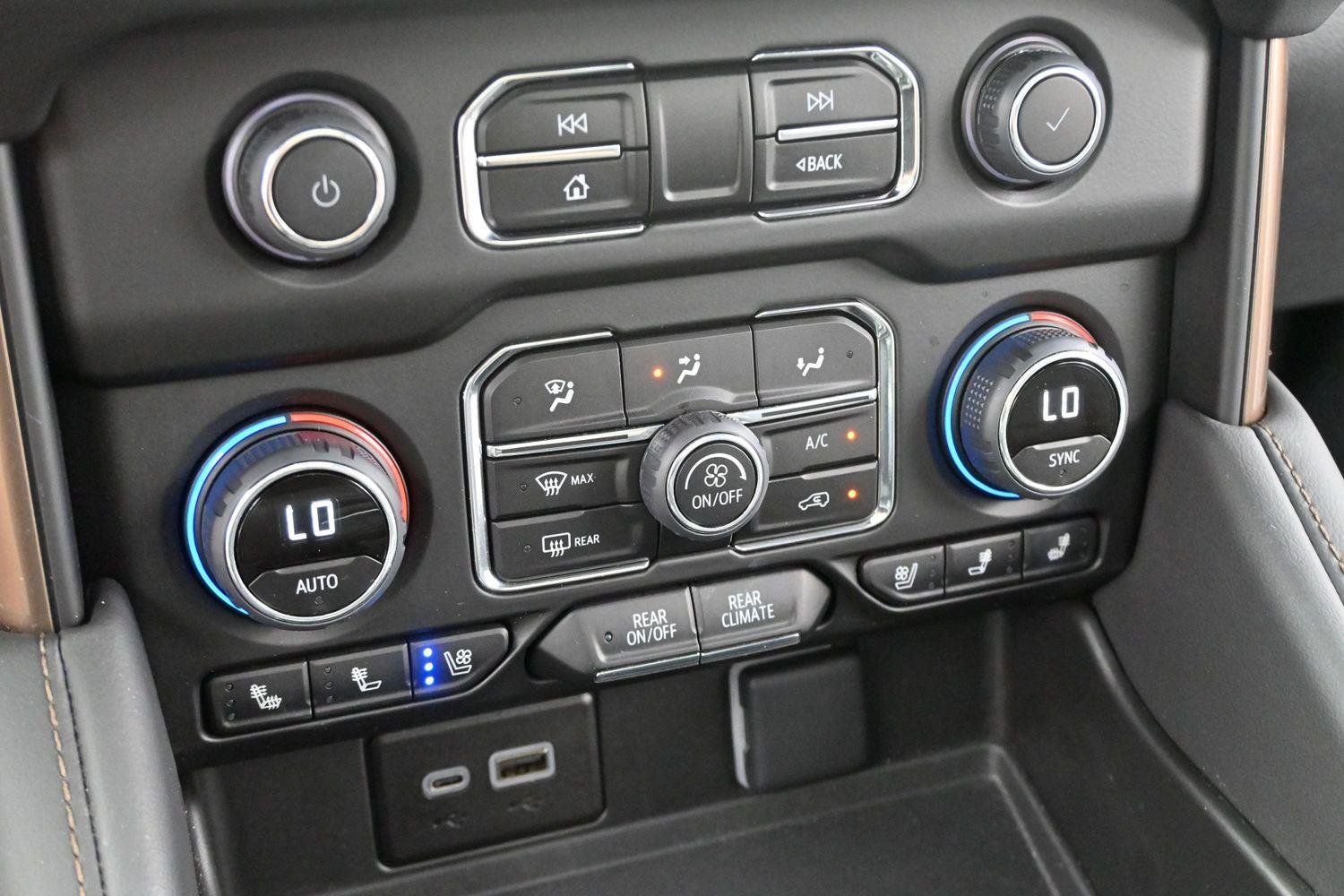 Used 2024 Iridescent Pearl Tricoat Chevrolet High Country image 22