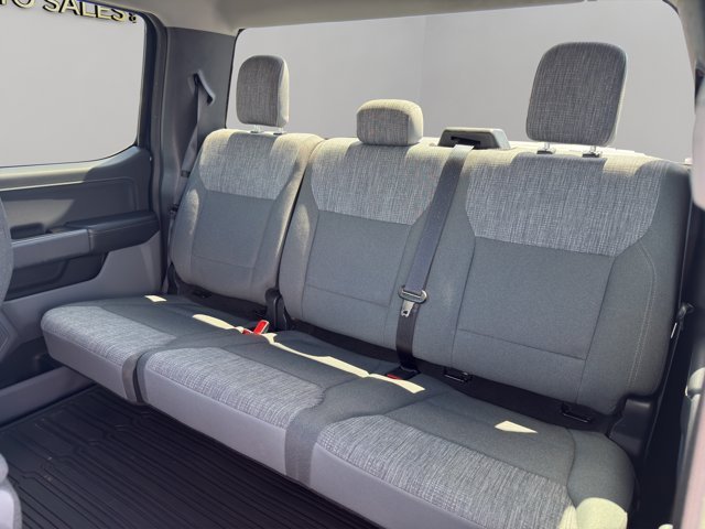Used 2023 Blue Ford XLT image 13