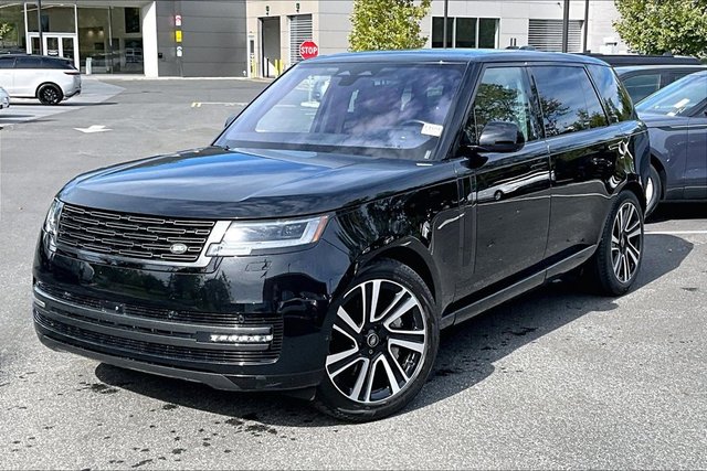 2023 Land Rover Range Rover SE