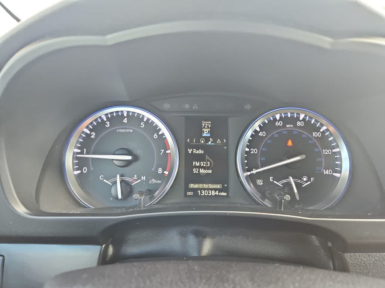 Used 2015 Silver Sky Metallic Toyota XLE image 38
