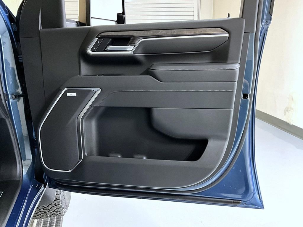 New 2026 Lakeshore Blue Metallic Chevrolet LTZ image 16